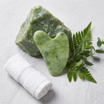 Lumora Beauty Jade Gua Sha Stein - Self-Care Ritual