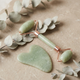 Lumora Beauty™ Jade Roller & Gua Sha Set – Tägliches Gesichtsritual für Formung & Glow